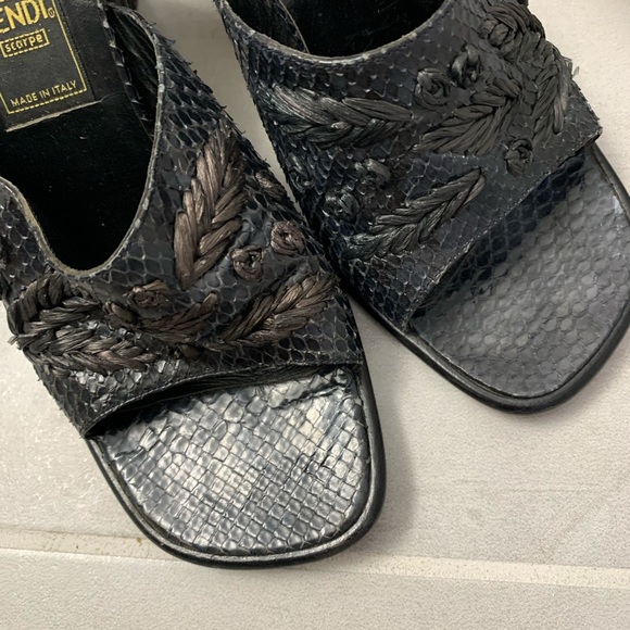 Fendi Square Step-in - Picture 6 of 8